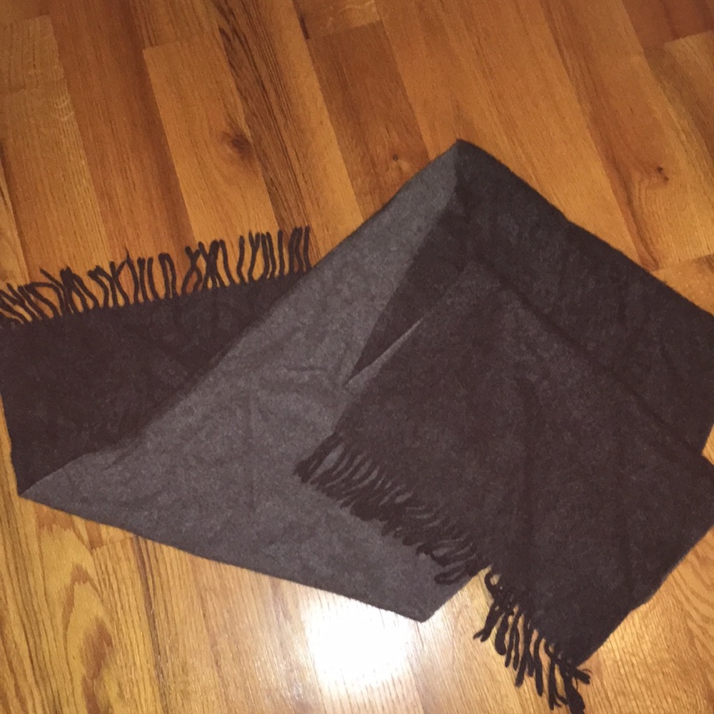 EUC Red Envelope Cashmere Scarf